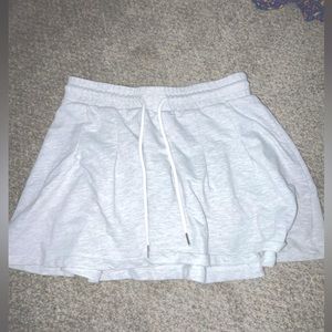 Sweatskirt very cute